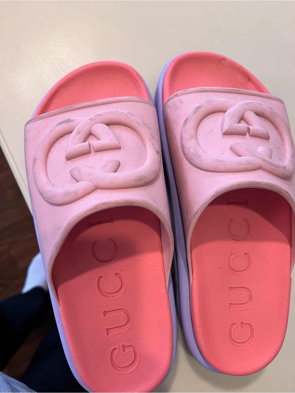 Gucci Kids Pink and Coral Logo Slide Sandals
